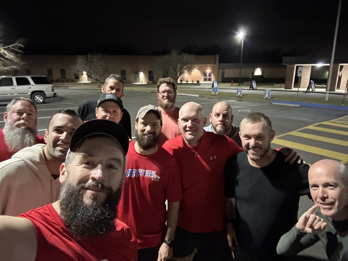11 pax honor the life of Cardinal with @F3Knoxville this morning with heavy hearts. We prayed for your family and fellow pax, brother. Our Heavenly Father welcomed you into His kingdom. #f3counts <a href="/F3LexSC/">F3 Lexington SC</a>