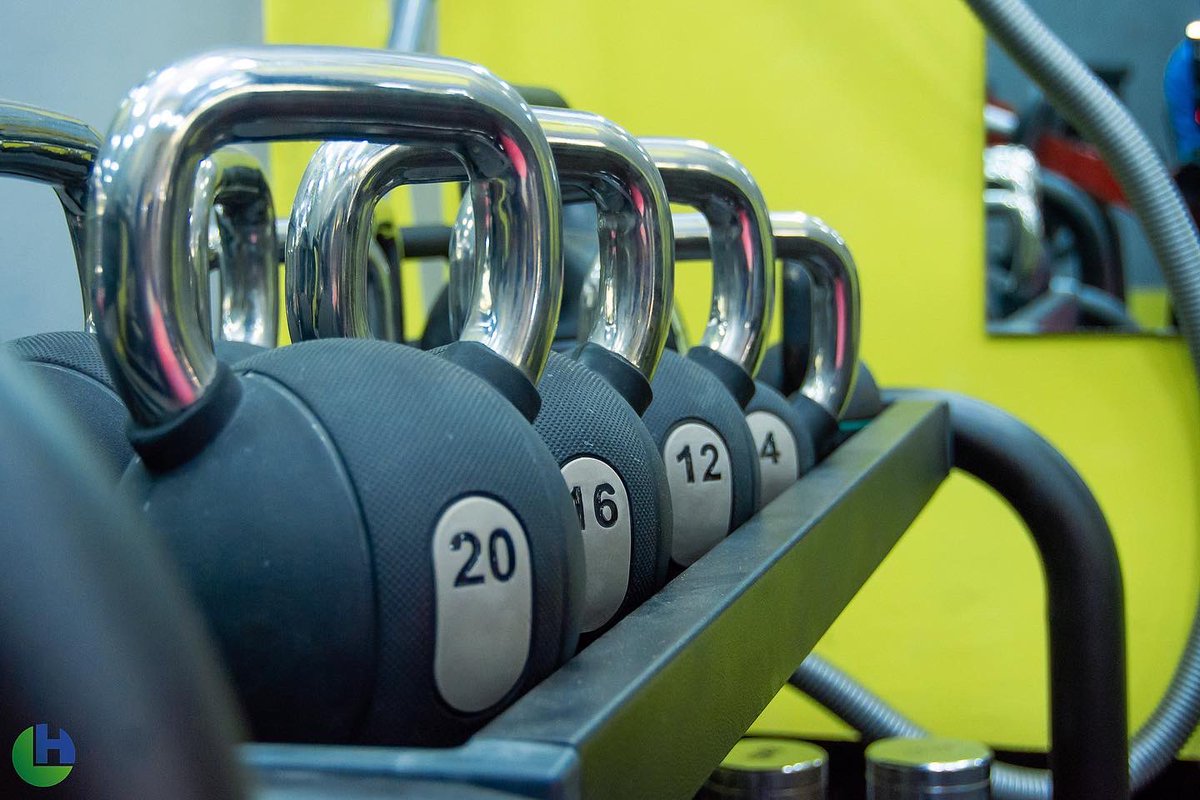 LeonhotelKin's tweet photo. Beaucoup de citations pour vous convaincre à faire du sport, mais rien ne vaut un bon endroit pour s’exercer physiquement.

Sur ce notre salle de sport Léon Gym 🏋🏾est à votre disposition 24h sur 24 

#fit #gym #gymmotivation #léonhôtel #abdomen #cardioworkout https://t.co/Wh3XUXV31z