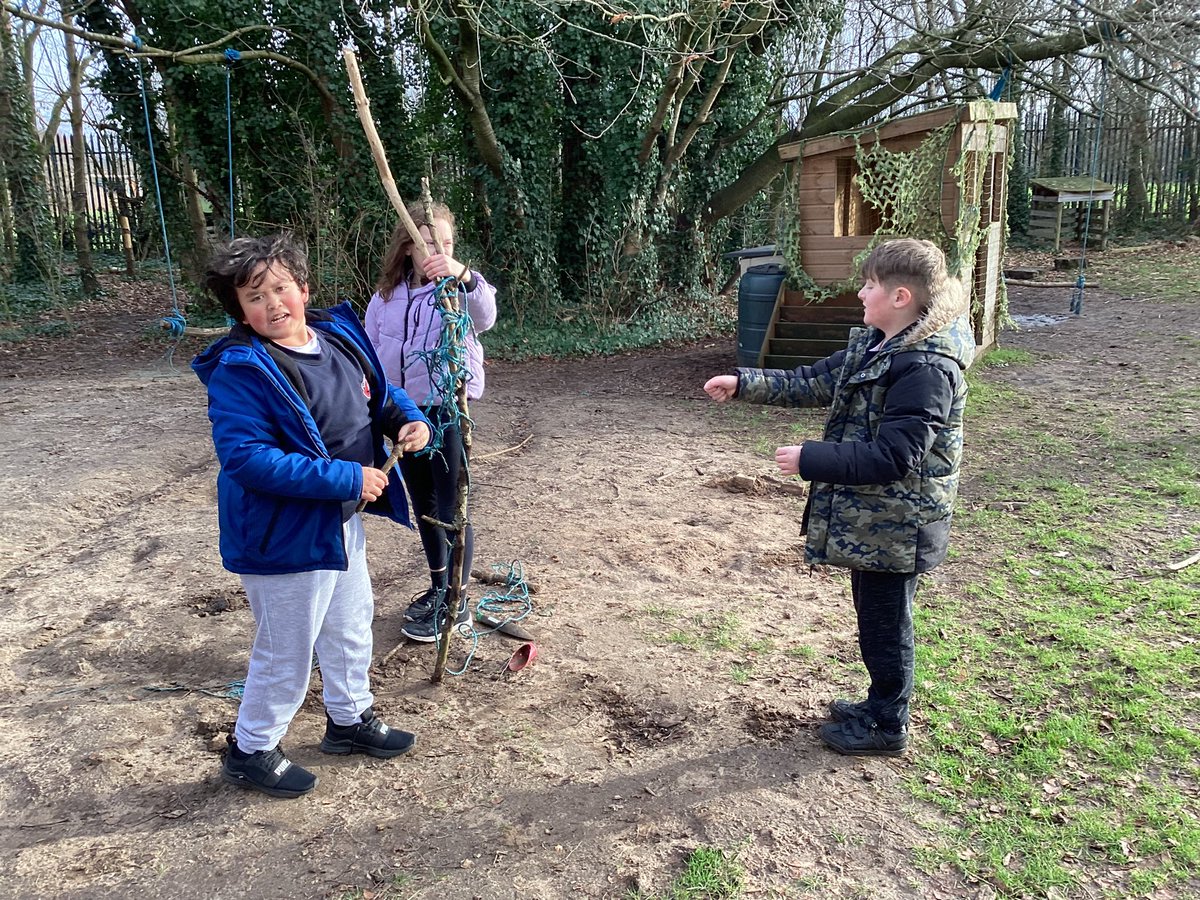 BartonCloughFS's tweet photo. Stick tower challenge!! @BartoncloughY5 @BrightFuturesET @BartonCloughY4 @BartonClough https://t.co/vx0qSLRN7B