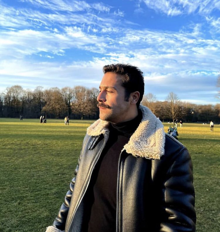 CihatSuvariPics's tweet image. #CihatSüvarioğlu • @CihatSuvarioglu