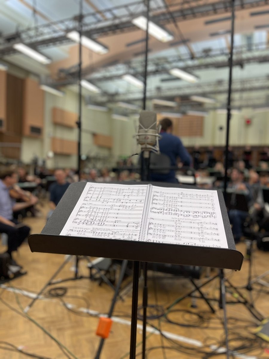 cbjmezzo's tweet photo. 🎙️ Today is the final day of us putting together the Premiere Recording of Ethel Smyth’s 2nd Opera ‘Der Wald’ with @BBCSO, @JKAConductor @baritoneaus @natalyaromaniw @robmuz @BBCSingers #andrewshore #matthewbrook for @BBCRadio3 and @resonusclassics https://t.co/wiwbswiVqM