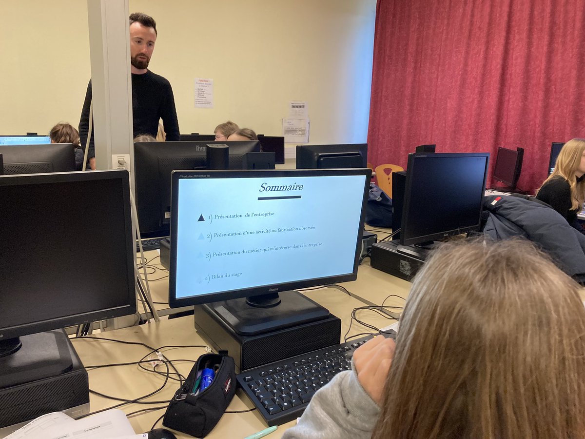 Cordées de la réussite et liaison collège-lycée : « Oralité, posture et gestuelle » au programme de cette journée de tutorat des élèves de 3ème par les élèves de terminale #STMG du <a href="/LyceeMezeray61/">Lycée Mézeray-Gabriel</a>. <a href="/dsden61/">DSDEN61</a> <a href="/SepLpo/">SEP.LPO.Mezeray-Gabriel</a>