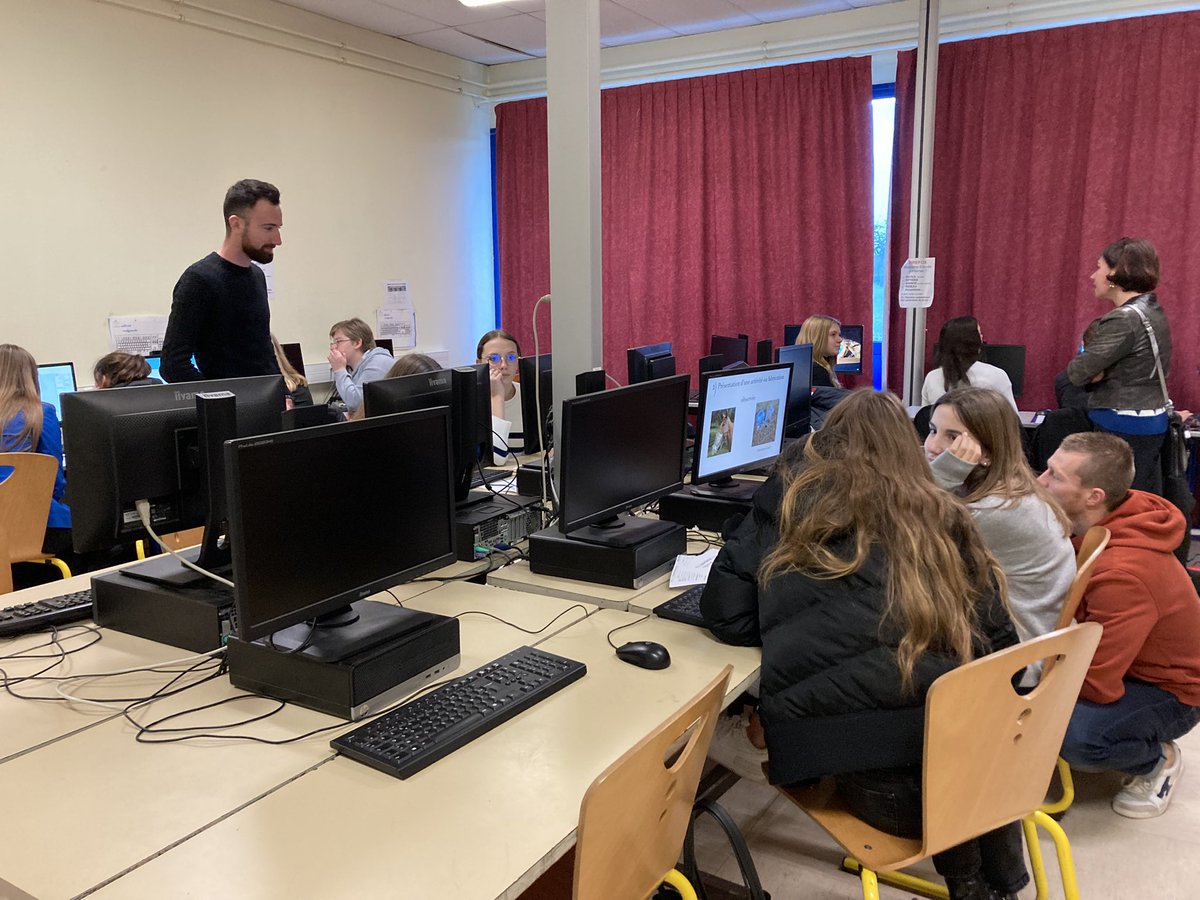 Collège André Malraux Trun tweet media