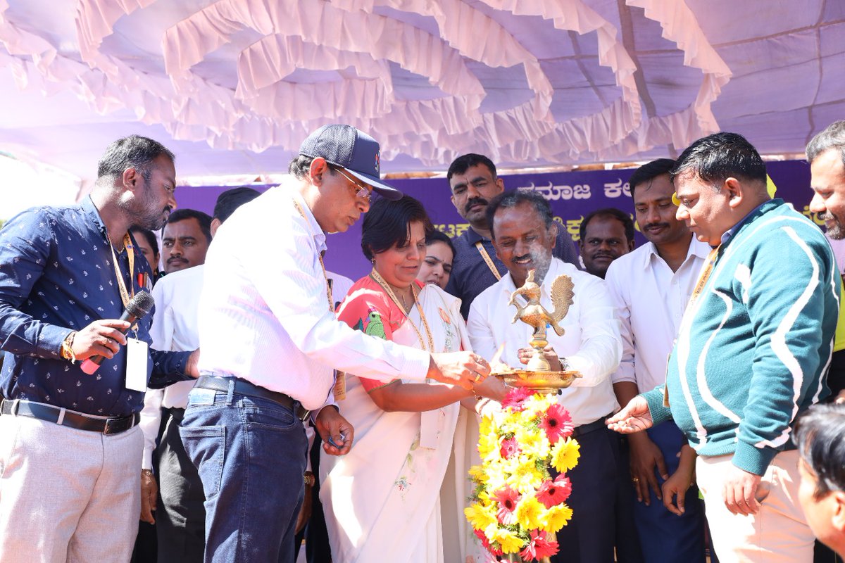 kreisemahithi's tweet image. Inauguration of KREIS State level Sports and Cultural meet 2022-23.

@KotasBJP @CMofKarnataka @BSBommai  @Captain_Mani72 @rameshdesaishri @SWDGok @NageshSS7 @shobhana_88 
#KREIS #statelevel #Sportsandculturalevent
#culture 
#sports