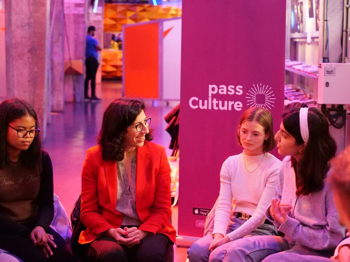 À l’occasion des <a href="/BIS_Nantes/">BIS 2023</a> , des jeunes Nantais, bénéficiaires du pass et la ministre de la Culture <a href="/RimaAbdulMalak/">Rima Abdul Malak</a>  se sont donnés rendez-vous au <a href="/Stereoluxnantes/">Stereolux / Scopitone</a> pour échanger autour de la culture et de leurs usages du pass Culture, notamment autour du spectacle vivant !