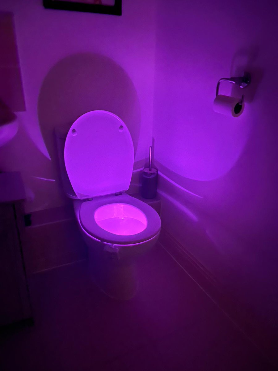 Yes, this is a toilet light. Extremely cool and an extremely good excuse not to turn on the main light. It changes colour and everything. #oneweek #oneweekuk #oneweekchallenge #henleyonthames