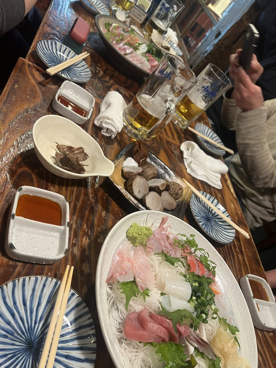 WG0817's tweet photo. 昨日は仕事関係のお祝いに5人から傘も頂いて美味しいものも食べれて飲めてとても充実してました(ू˃̣̣̣̣̣̣︿˂̣̣̣̣̣̣ ू) https://t.co/Oke2mVpbZ7
