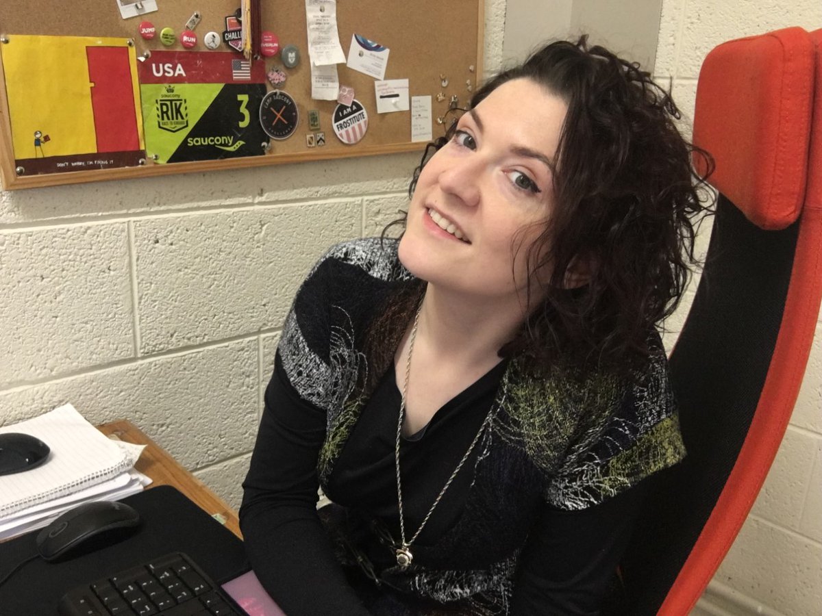 MeabhdeBrun's tweet photo. I'm so lucky today to be working at @siamsatire as part of my #gapday award from @YayGapDay! Went Full Tourist as I got a tour of the whole theatre, and have been set up with my own desk and working space in a gorgeous light filled office! Thrilled! #yaygapday #DreamThinkCreate https://t.co/RXA7hAFP39