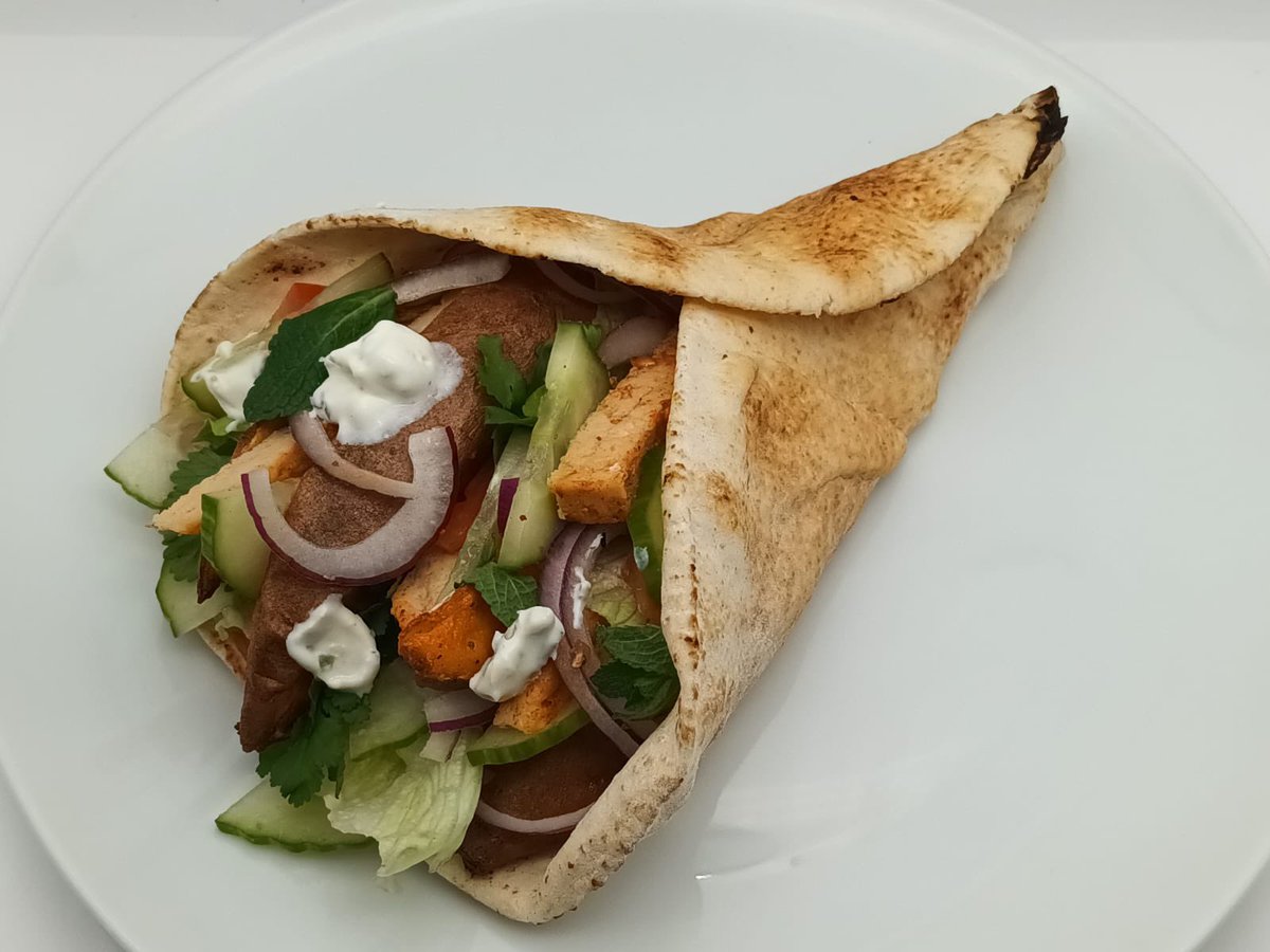 SodexoFoodDevUK's tweet photo. https://t.co/dQQRq0BHP2 testing this week for some exciting new #Spring #Summer recipes thanks to @fairyshelly @thedohchef @AndyClarkson18 @StuartBowman2 @SodexoUK_IRE https://t.co/Tw4cAzXJmB