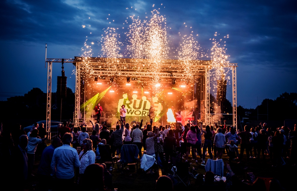 🔥 RELIGHT MY FIRE 🔥

Did you catch <a href="/ruletheworldact/">Rule The World</a> performance last year? 

#penkridgeopenair2022 #takethat #ruletheworld #tribute #takethattribute #musicfestival