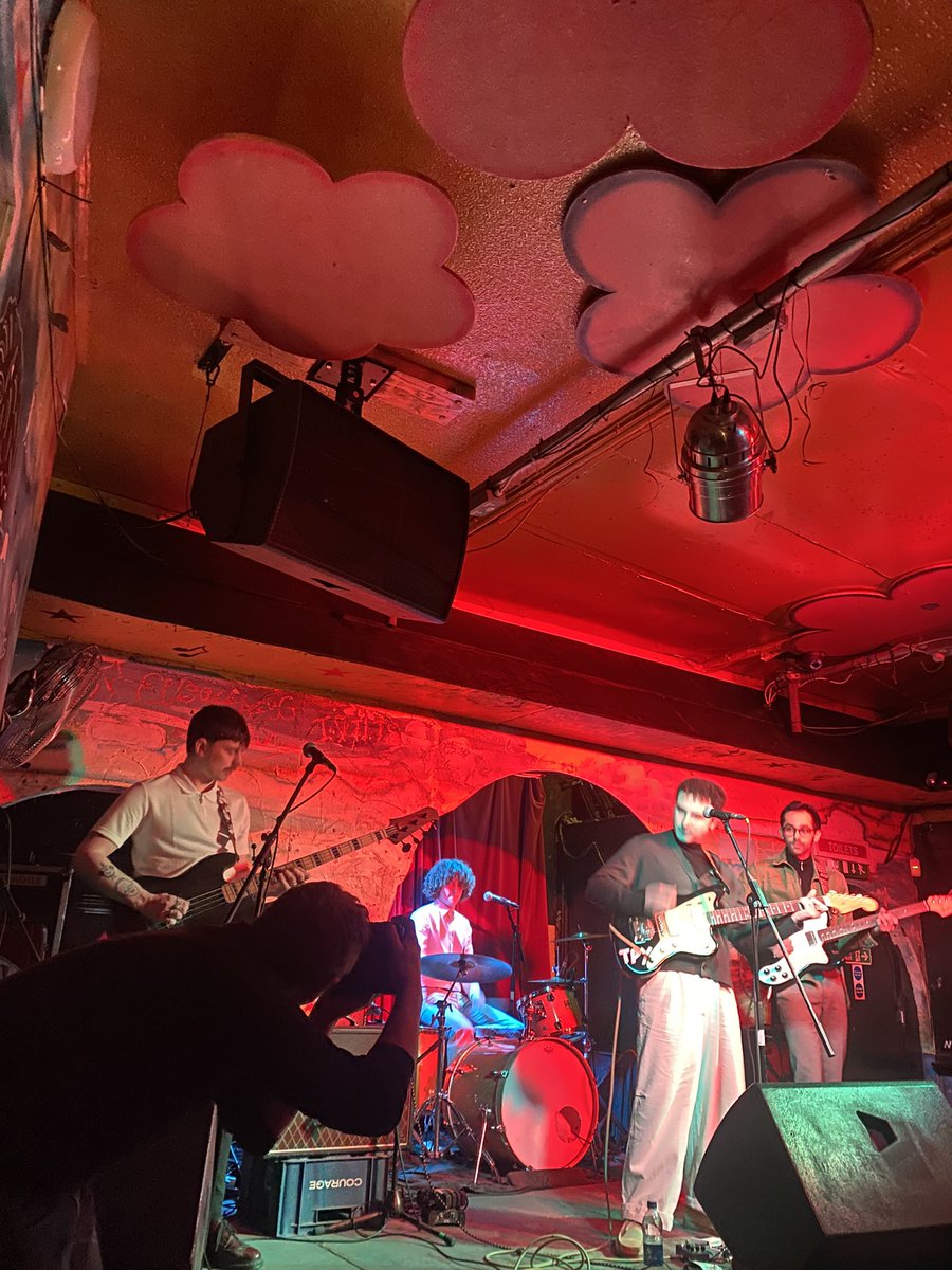 Eat Your Own Ears (@eatyourownears) on Twitter photo Good vibes and good music last night at @shacklewellarms for our first EYOE Recommends of the series🎶🍻
Thanks to <a href="/alienchicksband/">Alien Chicks</a>, Export Import, Childe & <a href="/ThePlasticYouth/">The Plastic Youth</a>
We’re back again Wednesday next week (18th Jan). Free 🎟 ticketweb.uk/search?q=Help+… Good vibes and good music last night at @shacklewellarms for our first EYOE Recommends of the series🎶🍻
Thanks to <a href="/alienchicksband/">Alien Chicks</a>, Export Import, Childe & <a href="/ThePlasticYouth/">The Plastic Youth</a>
We’re back again Wednesday next week (18th Jan). Free 🎟 ticketweb.uk/search?q=Help+…