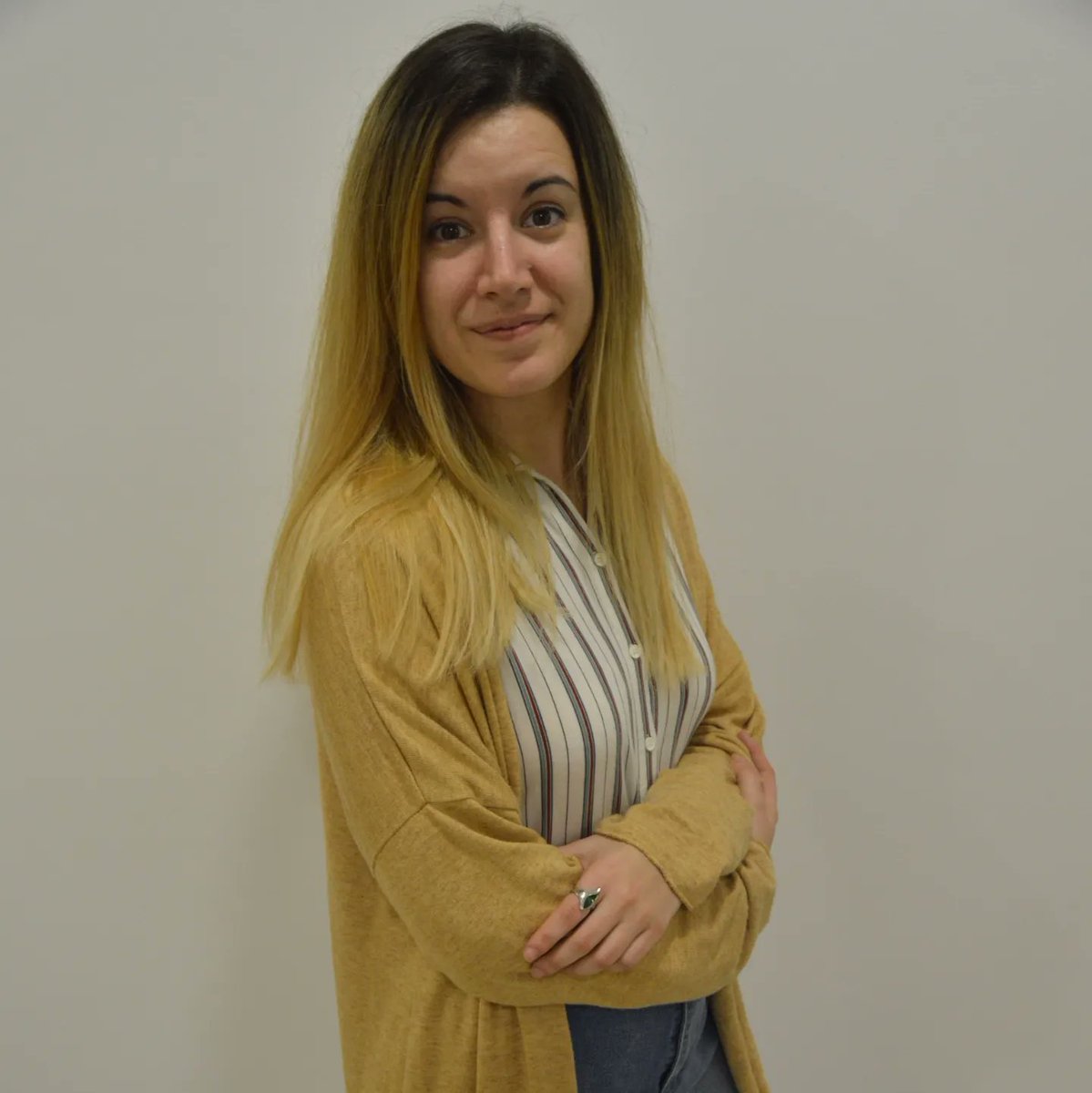 neuronadas's tweet photo. Hola! Mi nombre es Selena Aguilar y soy una de las componentes de neuronadas.

Soy Psicóloga General Sanitaria, decidí dedicarme a la psicología porque quería ayudar al máximo de personas posible. https://t.co/ehOeTO2Oez