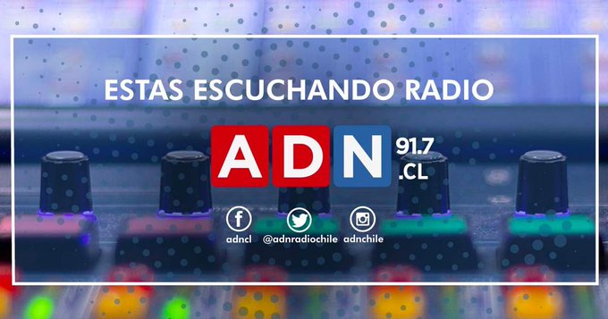 Radio ADN (@adnradiochile) on Twitter photo 📻 EN VIVO | Penúltimo #PaísADN de la semana, con <a href="/ClaudiaAlamo/">Claudia Alamo</a> e <a href="/isatolosa/">isabel tolosa</a>
Nos acompañan este jueves <a href="/Jose_Roa/">JOSE ROA</a>, <a href="/vicpazm/">Victoria Paz</a> y <a href="/sebastiansichel/">Sebastián Sichel</a>
📻 adn.fm/2Q1J9wv
💻 adn.fm/3gLUdth 📻 EN VIVO | Penúltimo #PaísADN de la semana, con <a href="/ClaudiaAlamo/">Claudia Alamo</a> e <a href="/isatolosa/">isabel tolosa</a>
Nos acompañan este jueves <a href="/Jose_Roa/">JOSE ROA</a>, <a href="/vicpazm/">Victoria Paz</a> y <a href="/sebastiansichel/">Sebastián Sichel</a>
📻 adn.fm/2Q1J9wv
💻 adn.fm/3gLUdth
