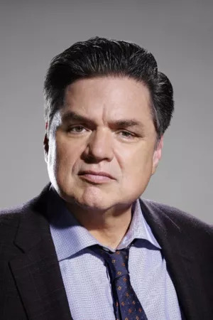  Today is 12 of January and that means we can wish a very Happy Birthday to Oliver Platt who turns 63 today! 