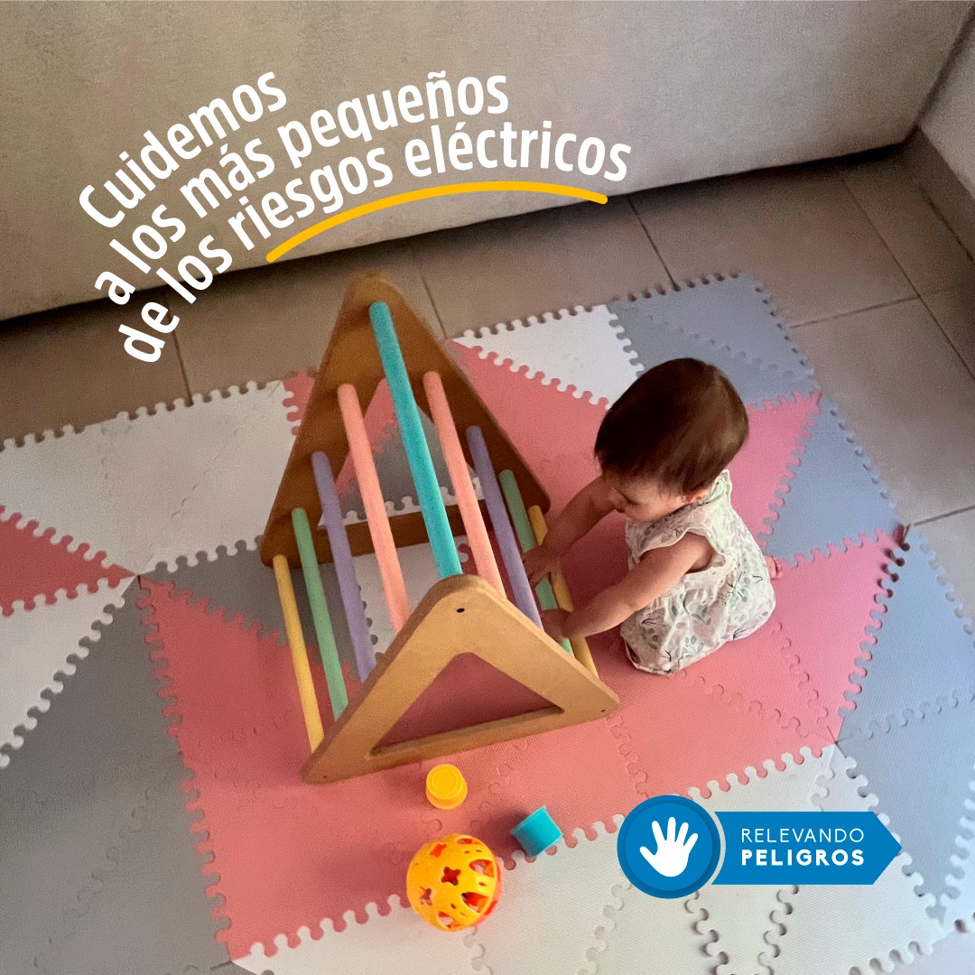✋💙 Debemos mantener a salvo a niños y niñas de posibles riesgos eléctricos. Para esto, es fundamental que nuestras #instalacioneseléctricas sean #seguras.
