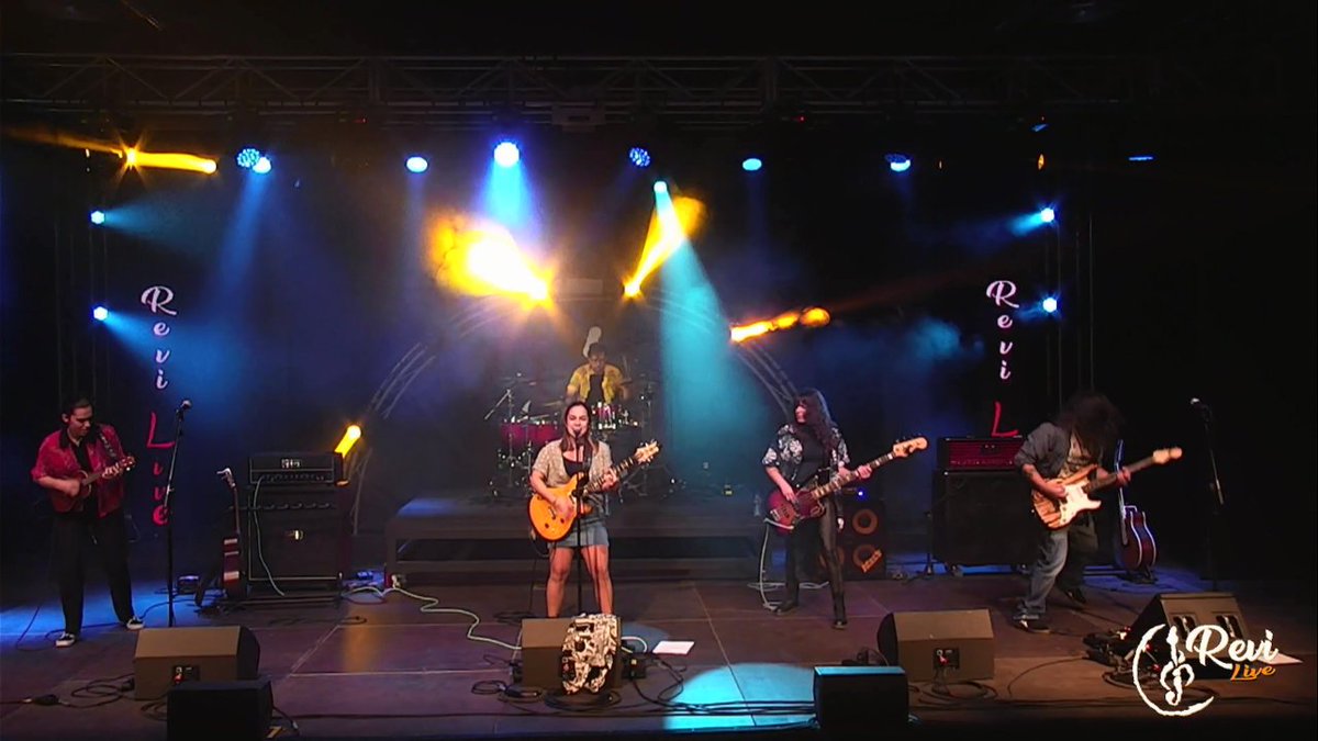 jmdvicalvaro's tweet photo. En marcha el II Concurso de Bandas de #Vicálvaro. Por delante, maratón de #conciertos de #entradalibre en enero con galas clasificatorias y bandas de Madrid de #poprock y #culturaurbana. ¿Te vienes?
https://t.co/bB2n7ctIlr
#PlanSures
#ValienteCobarde ganó la primera edición 👇 https://t.co/2krJYPT4MC