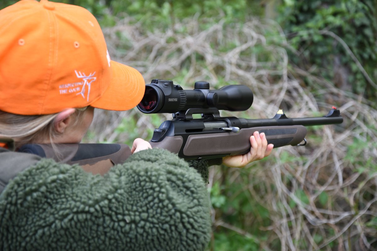 DeutscherJagdverband (@jagdverbanddjv) on Twitter photo .<a href="/NancyFaeser/">Nancy Faeser</a> will halbautomatische Waffen verbieten. Spitzenvertreter von rund 2,2 Millionen legalen Waffenbesitzern lehnen #Waffengesetz-Verschärfung ab. Sie kritisieren Aktionismus und Symbolpolitik der Bundesinnenministerin scharf: bit.ly/3vY09cM .<a href="/NancyFaeser/">Nancy Faeser</a> will halbautomatische Waffen verbieten. Spitzenvertreter von rund 2,2 Millionen legalen Waffenbesitzern lehnen #Waffengesetz-Verschärfung ab. Sie kritisieren Aktionismus und Symbolpolitik der Bundesinnenministerin scharf: bit.ly/3vY09cM
