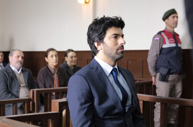 EnginAkyurekRD's tweet photo. #DahganSoysur #OleneKadar #EnginAkyürek https://t.co/awXEP41WN4
