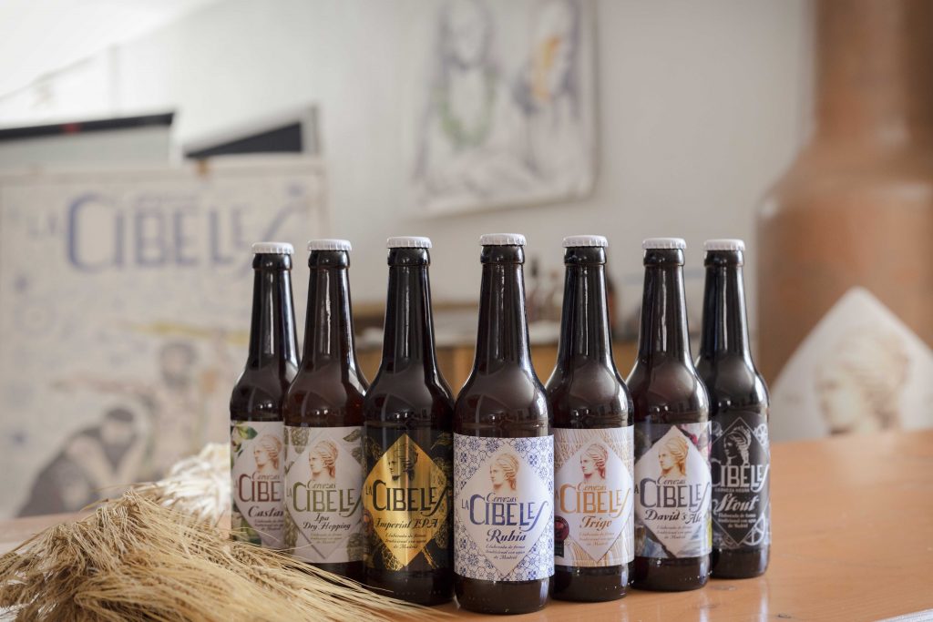 #Esnuestro quiere felicitar a 
@cibelescervezas
 por sus 12 años recordando la entrevista que realizamos a su fundador David Castro: bit.ly/3XgDfJg

#LaCervezadeMadrid #cervezasartesanales #cibeles #cervezas #cervezaartesana #cerveza #lacibeles #beer #craftbeer #Madrid