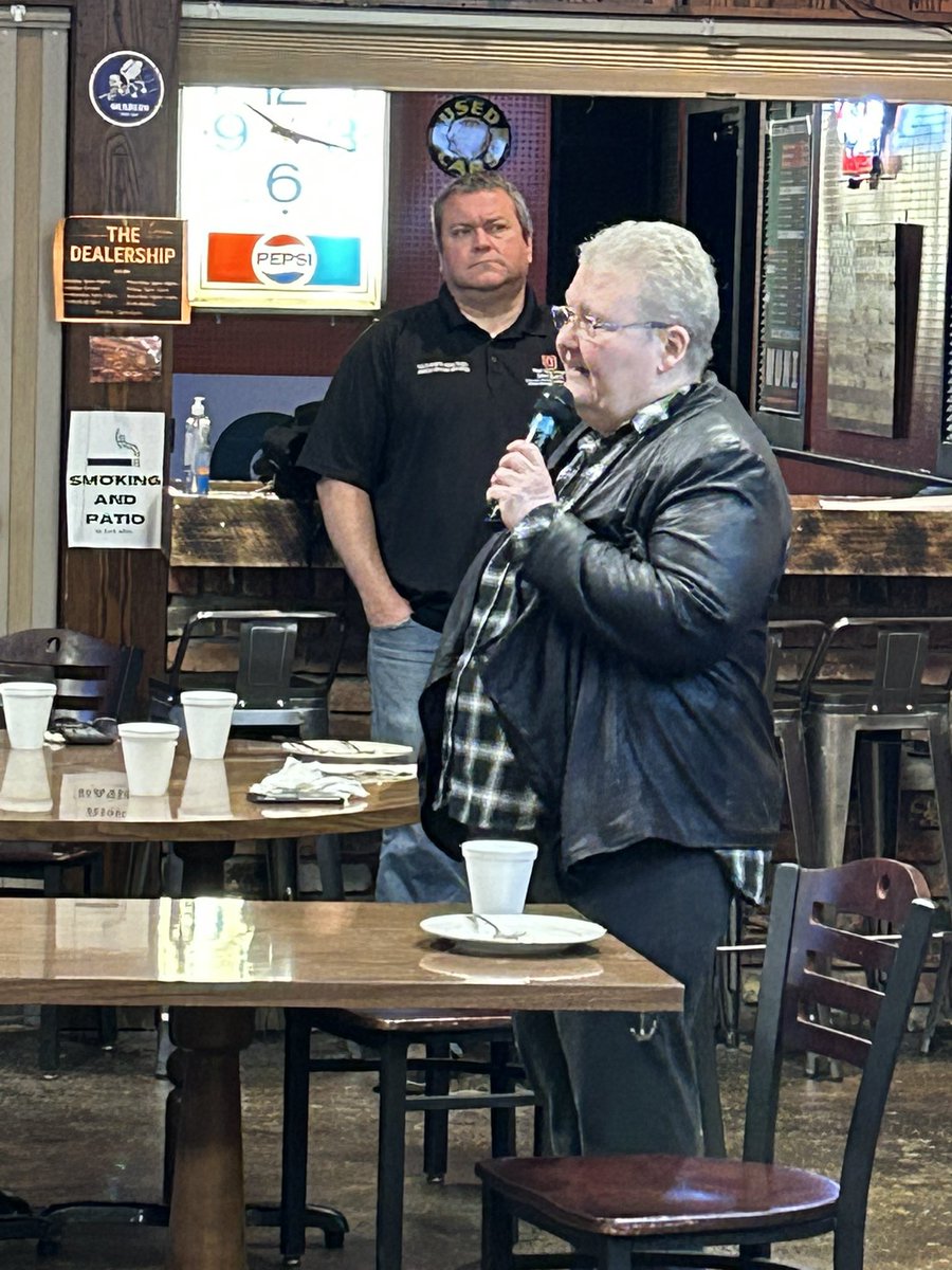 MarkBadertscher's tweet photo. Using Precision Ag Data was the topic of the first Conservation Tillage Club breakfast series with Jim Uphaus, Chair and Assistant Professor, Agriculture Technology, Rhodes State College held in Hardin County. https://t.co/0lsJ8gPk4s
