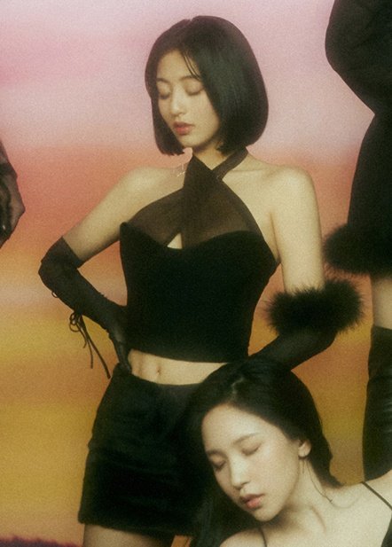 jihyo pics tweet media