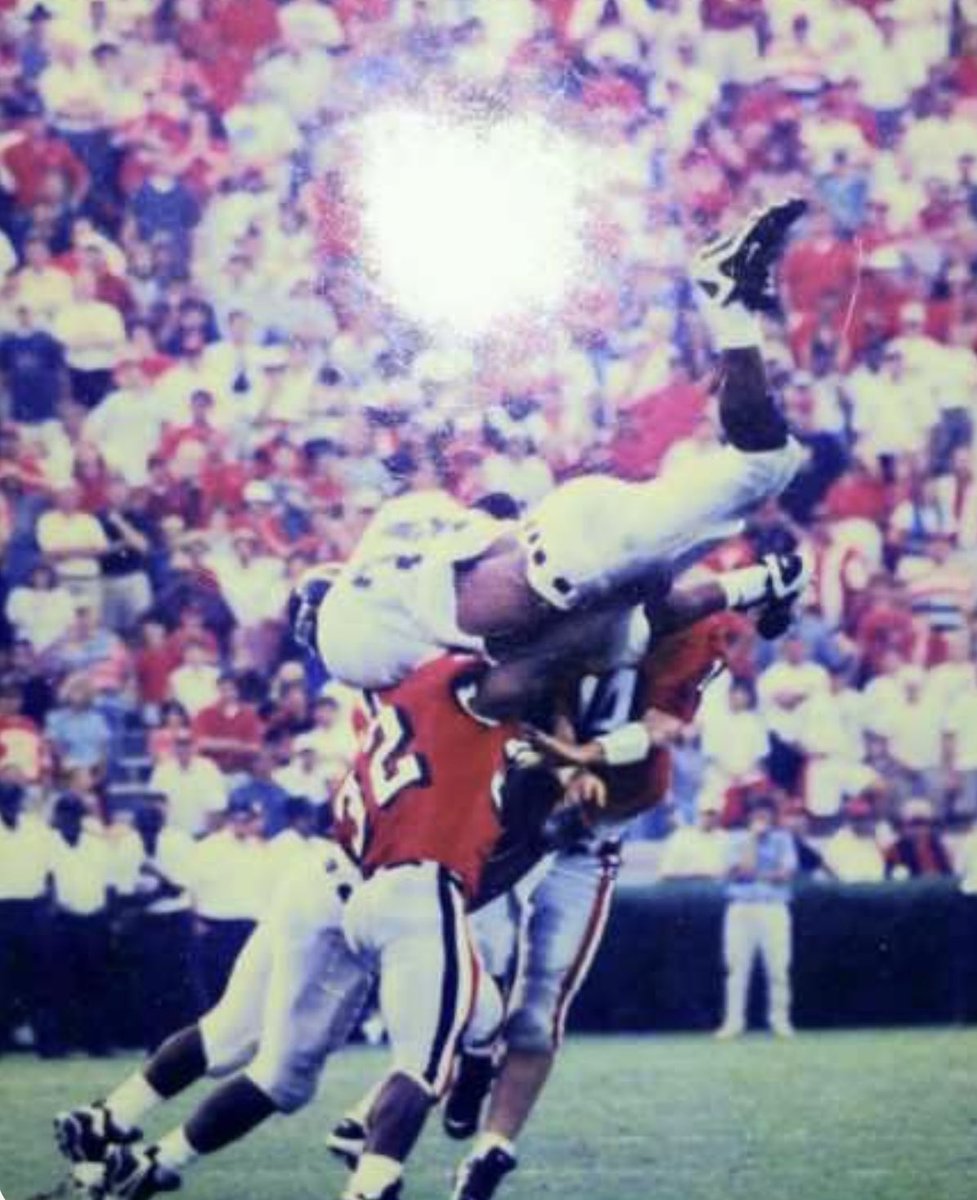 You can’t coach heart and desire. On Georgia’s last offensive play against us in ‘96, T.J. Slaughter came on a blitz and launched himself into the air like Superman to disrupt the QB’s pass. Check out the pics. Much respect! @TJ_Slaughter @SouthernMissFB #SMTTT
