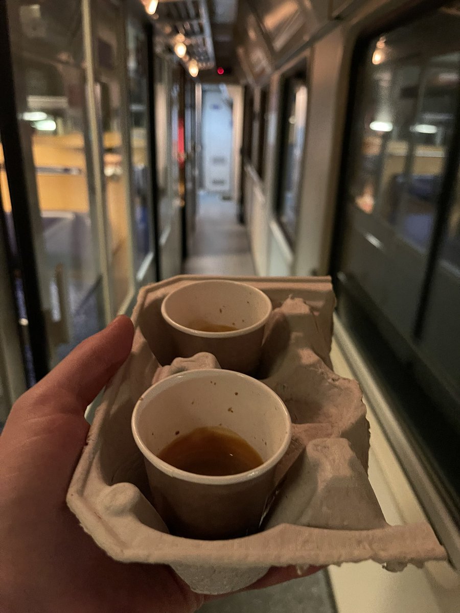 aianddog's tweet photo. Love that the Italians roll a little Espresso cart into the train when arriving in Italy #trenitalia #italy #espresso #CoffeeTime https://t.co/LgJFn58JFi
