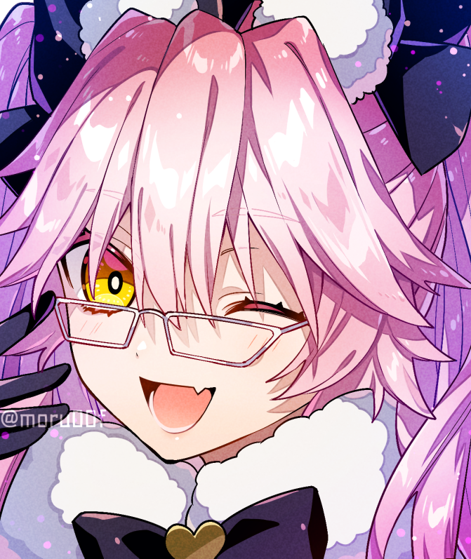 koyanskaya (fate) 1girl one eye closed yellow eyes bangs smile animal ears glasses  illustration images