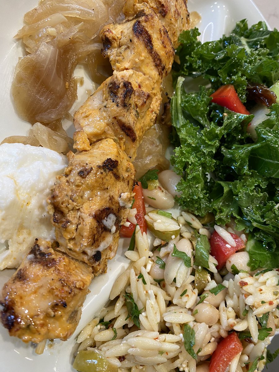 Feel good food is a thing!

#chickenkabobs #kalesalad #orzosalad #feelgoodfood #lebanesefood #mediterraneanfood #raleighfoodpics #food #yummy #iwantthat #raleigh #durham #morrisville