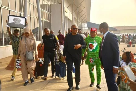 OJmoore's tweet photo. Peter Obi, Arrives Enugu For His Campaign Rally, Aisha Yesufu Spotted (Photos) https://t.co/M5oqJCbzE1 (From Phoenix APP) https://t.co/29LRKYJAYd