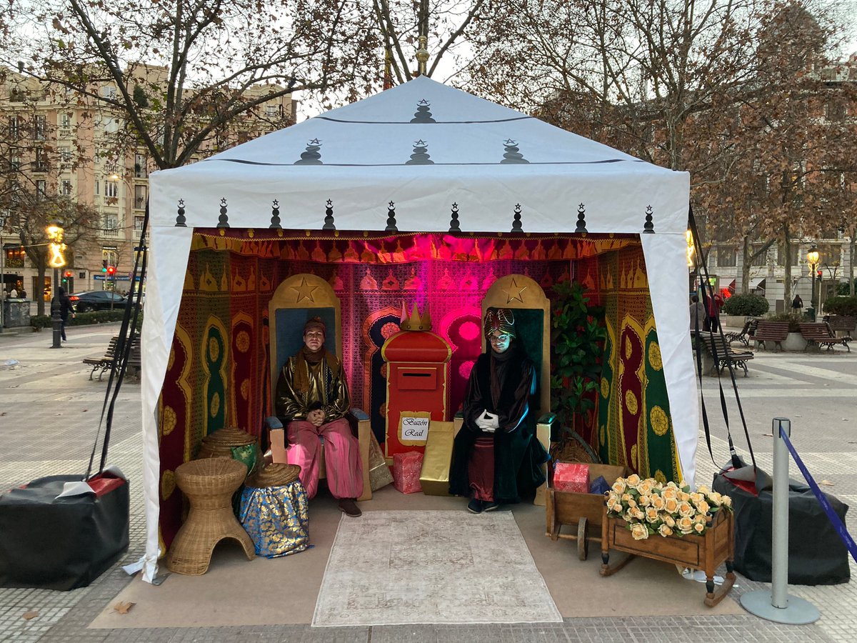 abaniaeventos's tweet photo. Sabes que tenemos las mejores Haimas para hacer tu evento exclusivo?. Con decoración interior adaptada a la temática del evento o sin decoración, con nuestras haimas darás ese toque de distinción que necesitan tus invitados                          #haima #jaima #hacemoseventos https://t.co/i3ur6qWdOt