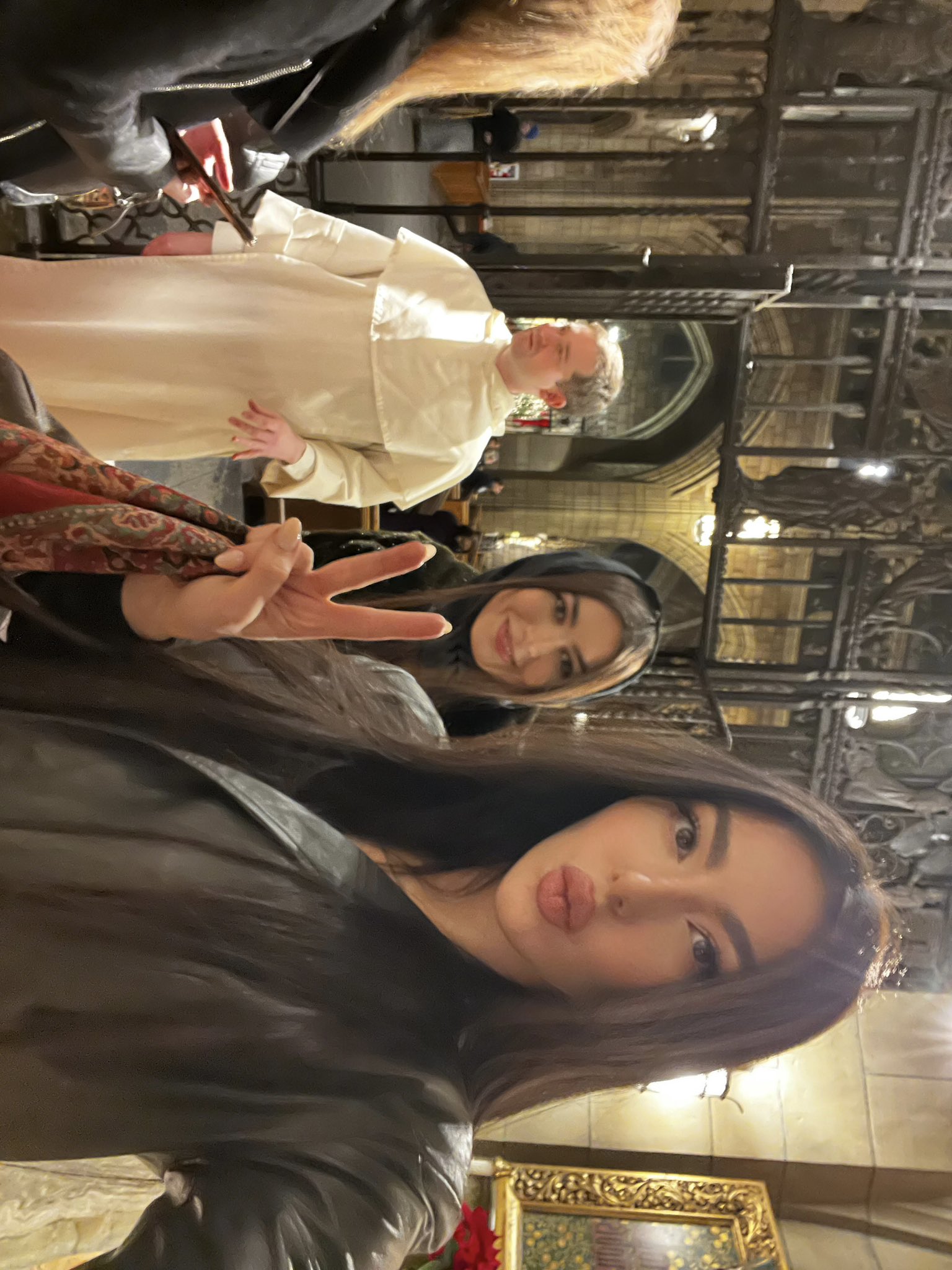 ♡Lia♡ on Twitter: "At the TradCath E-girl Summit @p8stie @bIiccy