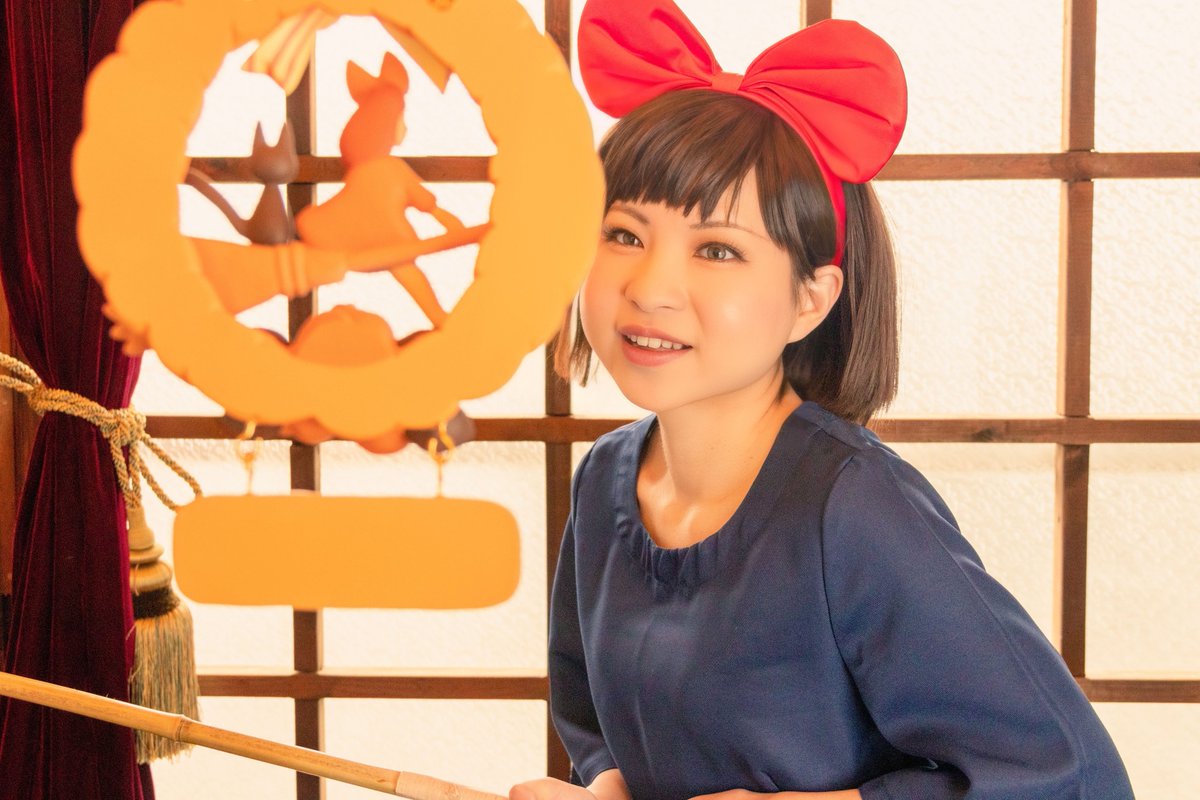 melody_kana_'s tweet photo. 🧹cos [ 魔女の宅急便/キキ ]

〜 パンリースの贈り物 〜

📸 eri
#コスプレ #cosplay https://t.co/7zMqsn6wYX