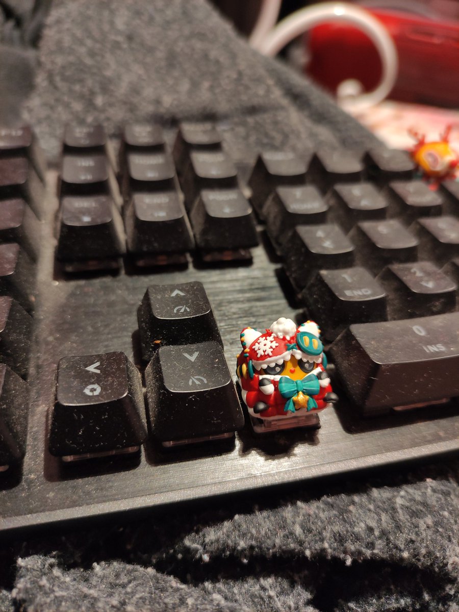 lilScruffers's tweet photo. #jellykey it came, its very cute. https://t.co/9jdfeSTgVW