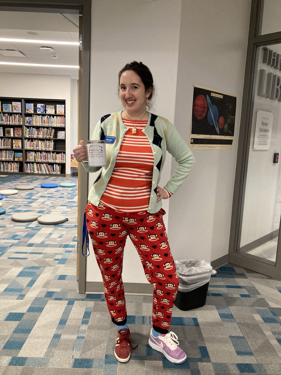 AnnieTheLibrar1's tweet photo. Itโs Wacky Tacky day in the Lower School! (I donโt know if you can see the mismatched earrings and shoes, but theyโre my favorite parts of the outfit) #UnderstandingTheAssignment https://t.co/cyeSCiQl7r