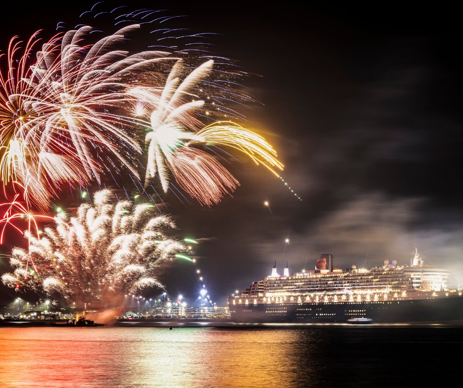 cunardline's tweet photo. Cunard’s centenary celebrations: Fireworks lit up the sky last night (11 January 2023) as Queen Mary 2 and Queen Victoria departed Southampton for their World Voyages with the highest number of full world guests on record. https://t.co/0PhdxLOfwB