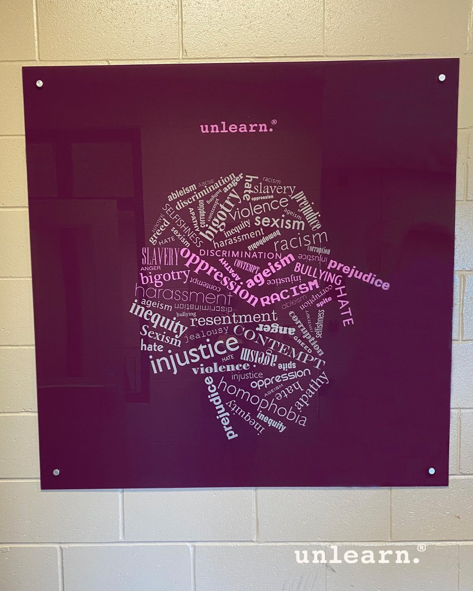 It takes courage &amp; inner work to recognize the blinders we have. Our "Blindfold" design is a reminder that we all have things we can continue to learn &amp; #unlearn.
Want a mural like this in your workplace? info@unlearn.com
📍@renfrewcountydsb <a href="/RockwoodSchool/">Rockwood Public School</a> #RockwoodPS #RenfewDSB