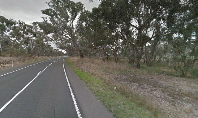 lost_journeys's tweet photo. I am around Kilmore, Australia now. https://t.co/7rMrPFkMH7 #lostjourneys https://t.co/FRoU4uHNiW