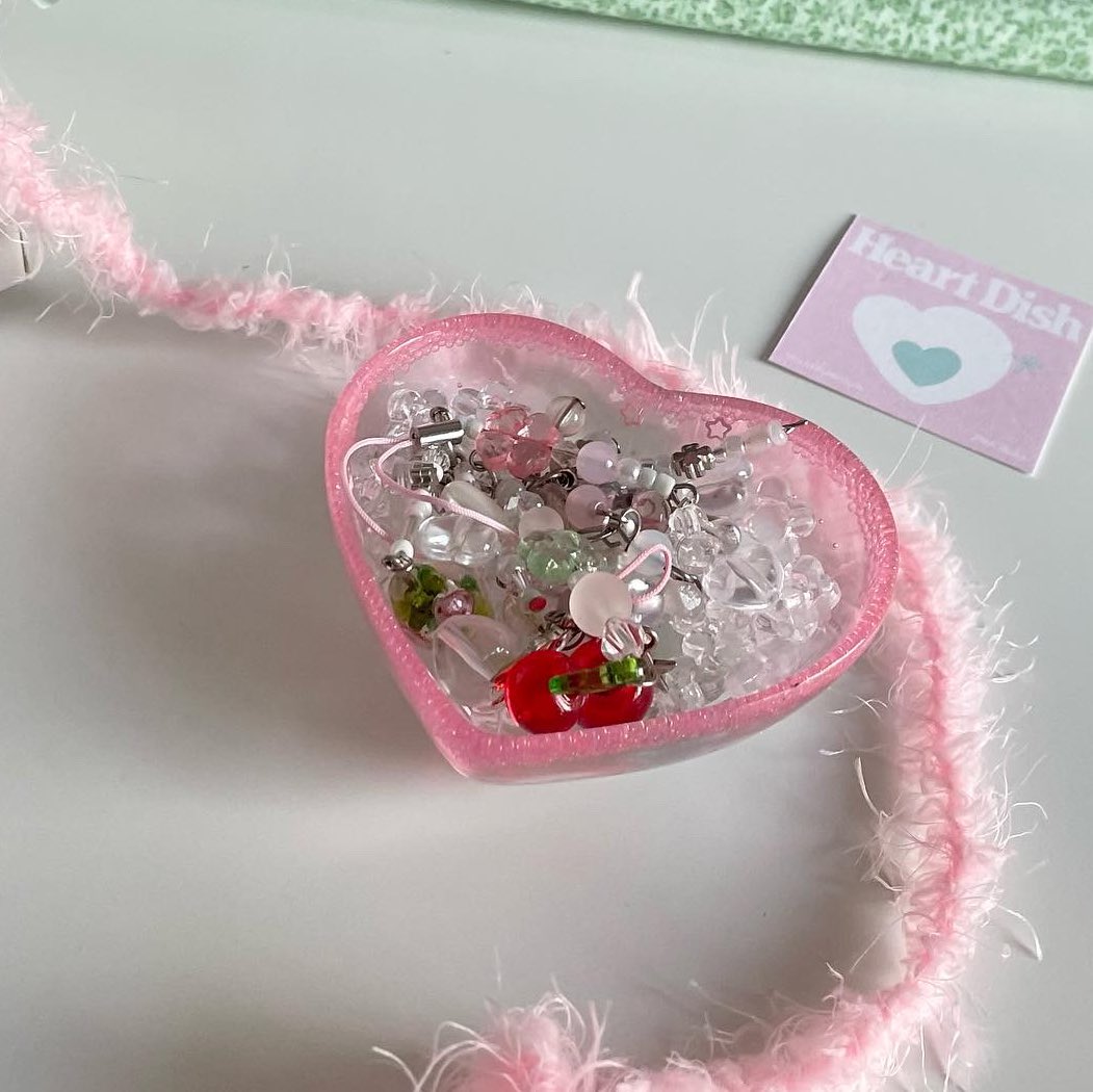 p!nk s0da 💗🥣🌷🫧🥛🌟

#smithsandstuffclub