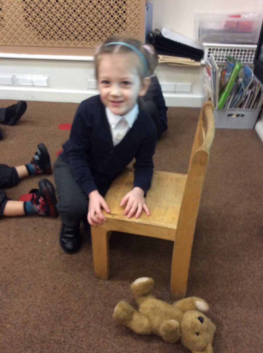 EgremontEYFS's tweet photo. Today in maths F1 have been using positional language. Teddy was ‘on’ the chair, ‘under’ the chair, ‘on top’ of the chair and ‘next to’ the chair. Try this with your children at home and get them using some mathematical language! 🧸 #eyfscurriculum #maths #mathematicallanguage https://t.co/cvF1pu95dm