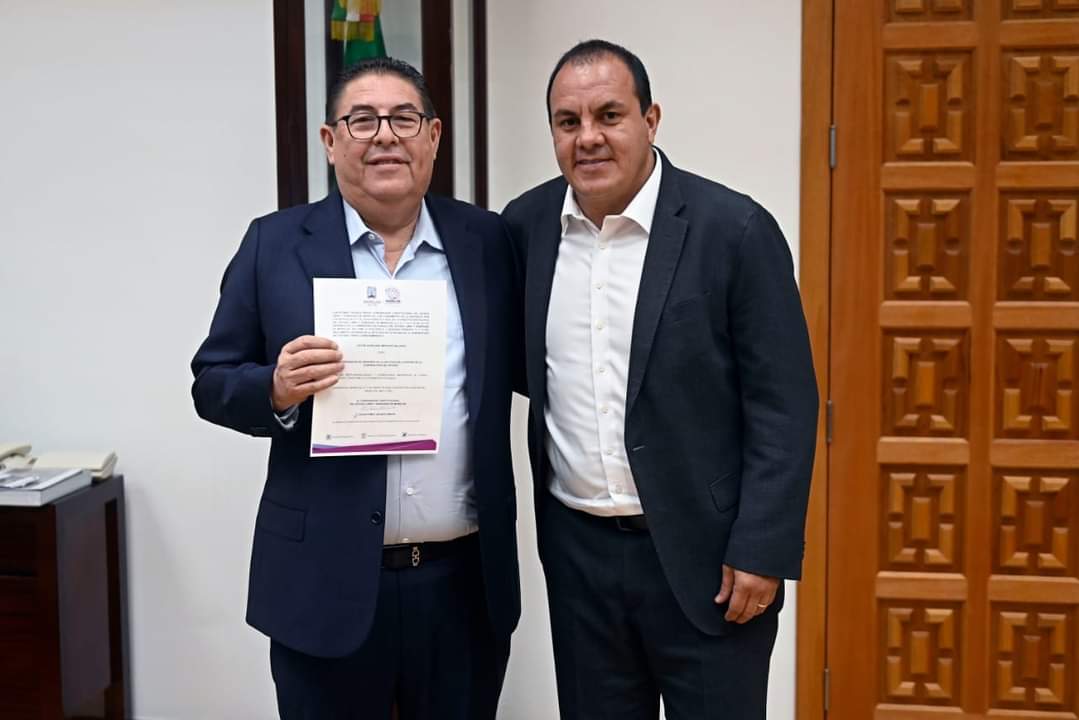 konectamorelos's tweet photo. VÍCTOR  MERCADO, COORDINADOR DE ASESORES DE LA OFICINA DE LA GUBERNATURA https://t.co/x32NjiU3Cv