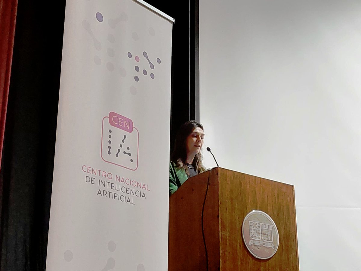 cen_ia's tweet photo. #Ceniaversario2023 🥳Hoy @cen_ia cumple un año desde su creación, y lo celebramos junto a todas las personas, instituciones y organizaciones que han hecho posible el que hoy seamos un centro con un equipo de + de 150 personas dedicadas a promover el desarrollo de la #IA en Chile. https://t.co/ZI9wYToiOb