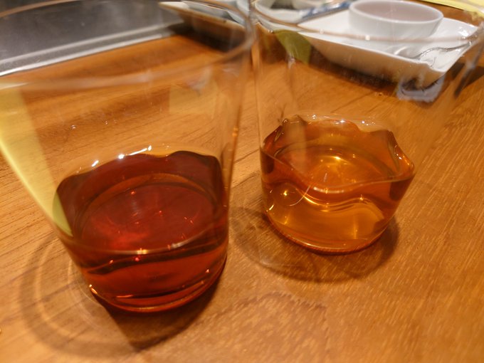 仕事呑み格付けチェック中

10年物のいい紹興酒と
18年物のとてもいい紹興酒 