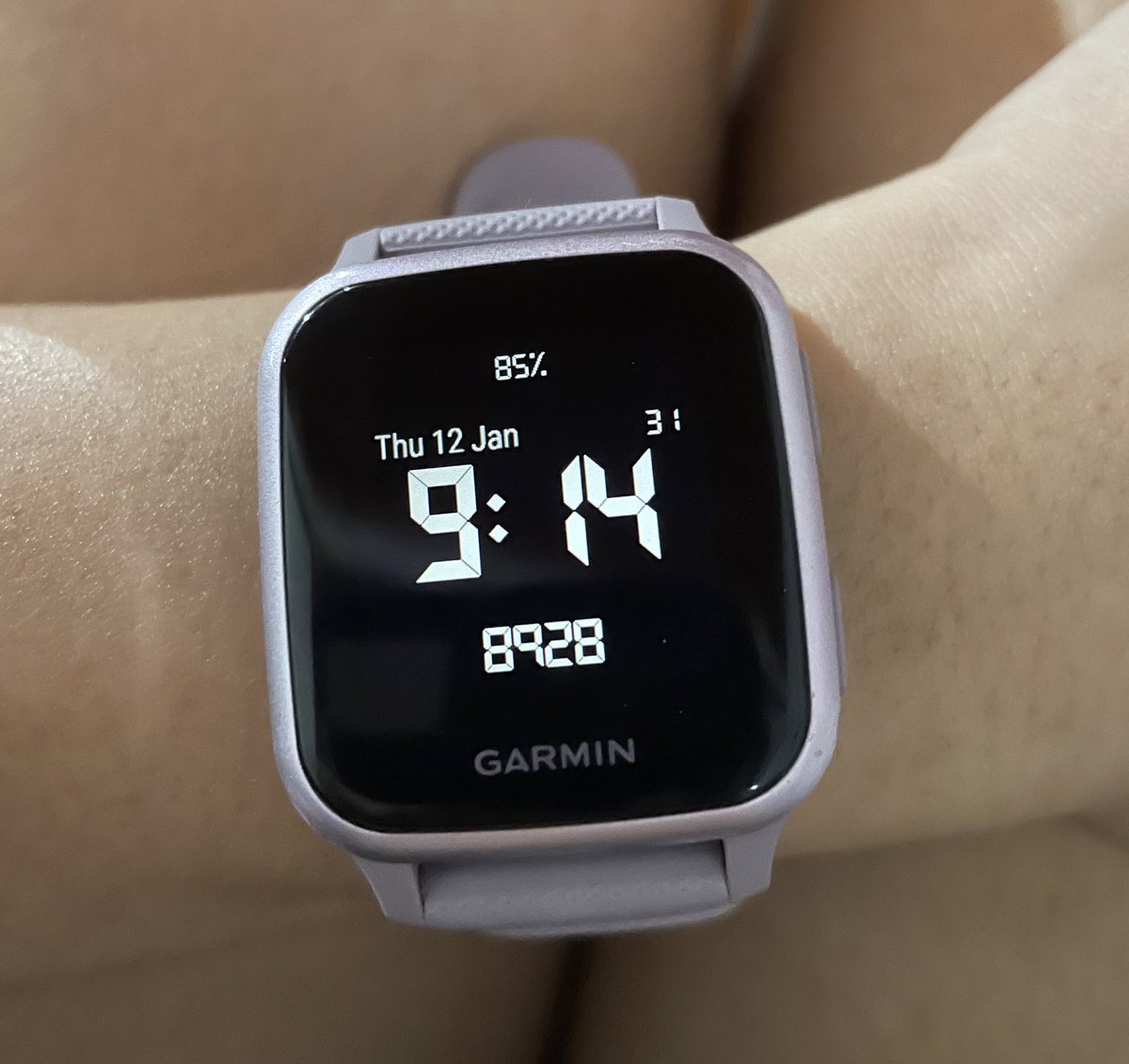 margiegsl's tweet photo. mulai dari 0 ya. yang biasa setiap hari 10k steps, ini 8000 aja udah lelah 😮‍💨😮‍💨 https://t.co/qrwlJ8V4AU