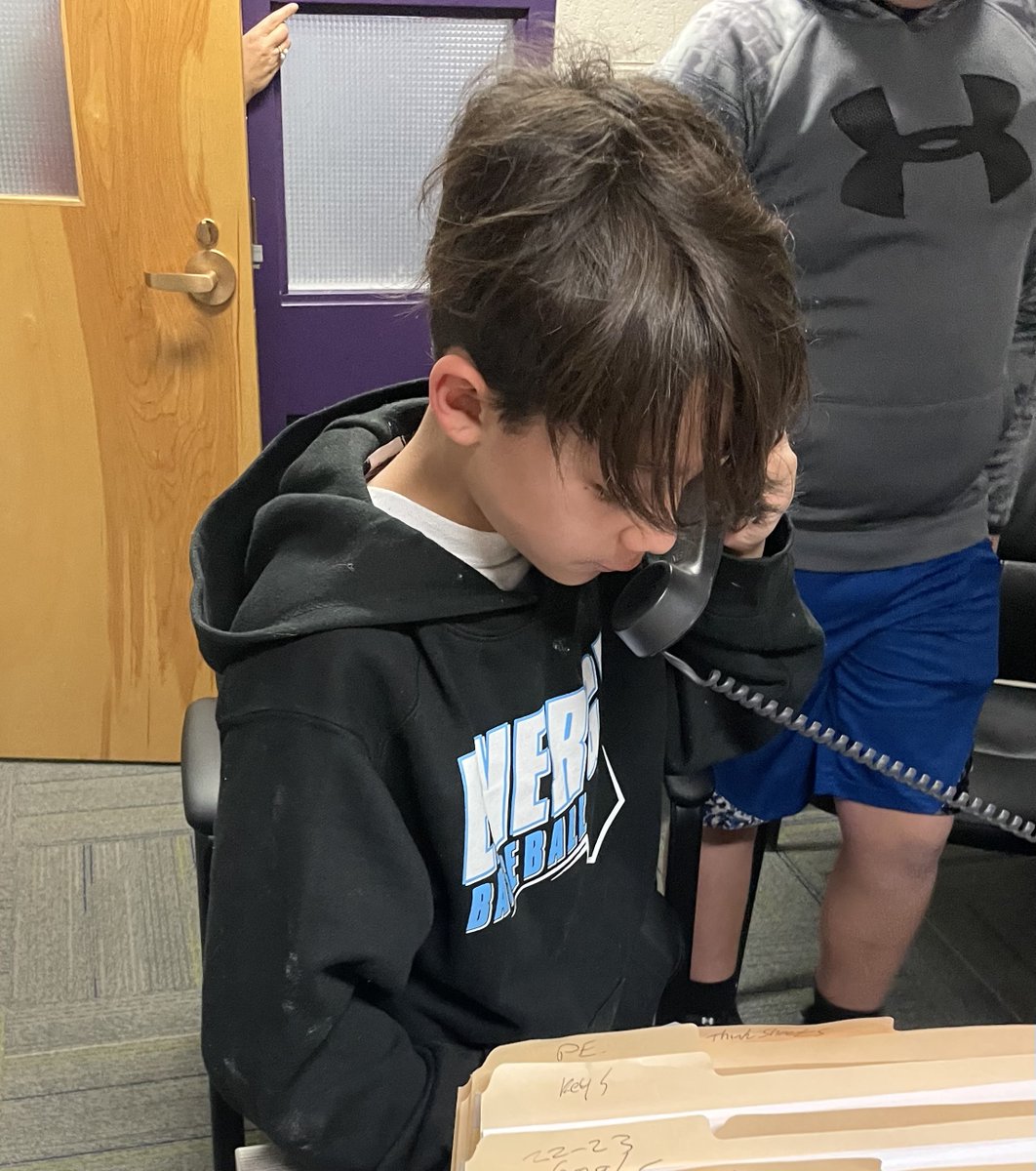 freud_nancy's tweet photo. It's Book Review Thursday! Today's announcements included Jordan, gr.4, sharing Holes by Louis Sachar, and Elyse, gr. 7, sharing Winter by @marissa_meyer ! How many books will you read this year? @UxbWhitin @leanne_demarco #celebratereading #whitinwarriors https://t.co/K01m3mCqBu