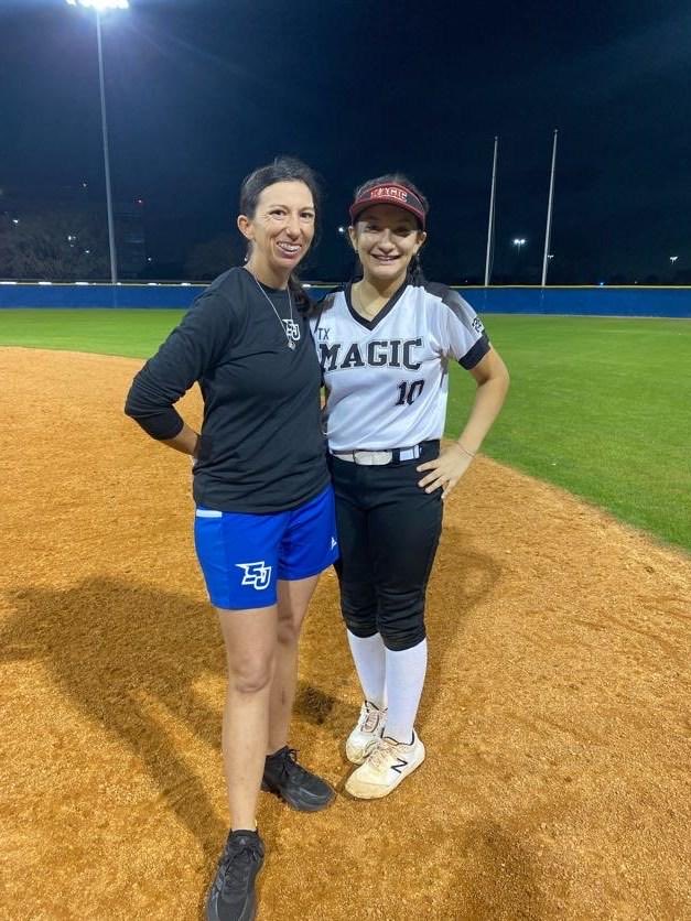 TxMagicRam's tweet image. Tx Magic Ram 14u was well represented at the Camp last night. First of many camps for these athletes. Thanks to ⁦⁦@USTCeltsSB⁩ ⁦@SanJacSoftball⁩ ⁦@Fins_Softball⁩ ⁦⁦@IverRobinson⁩ for a great camp at San Jac! #magicmade