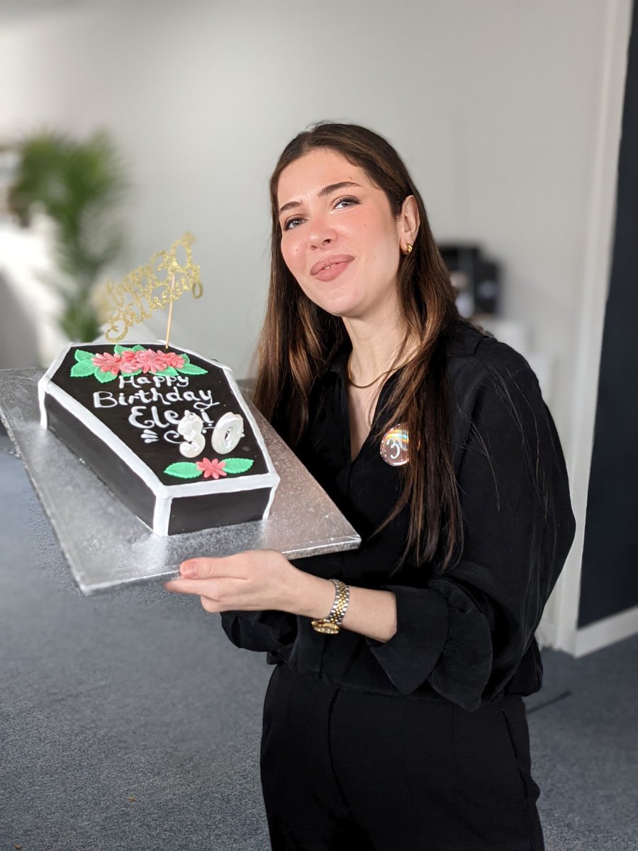 Consult_Search's tweet photo. Huge Happy 30th Birthday to Eleni Theologou!
Lots of pizza and cake in the office to celebrate... enjoy your special day from all the team! 🎈 🍰 🎉

#TeamConsult #happybirthday #happy30th #officecelebrations https://t.co/3wZaBcvErB