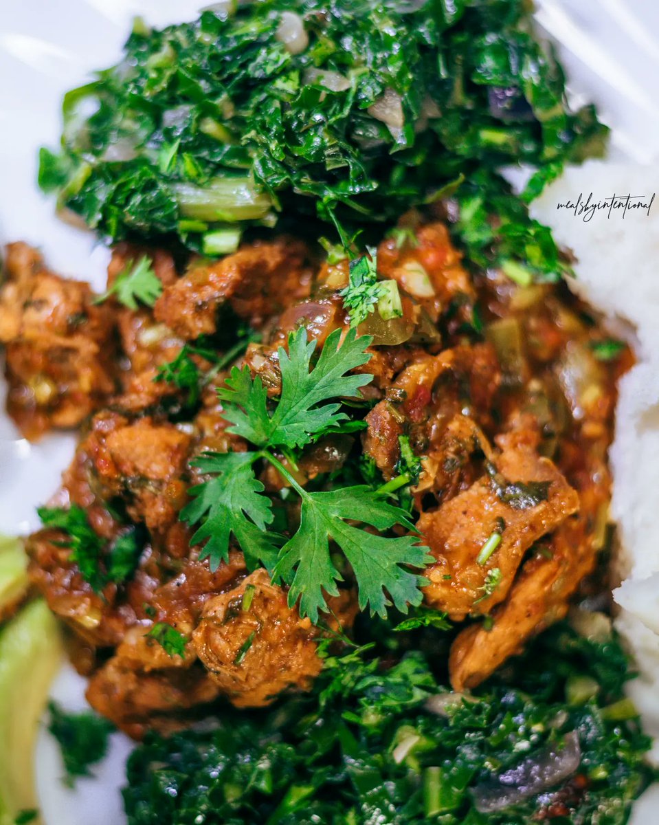 _munyaofelix's tweet photo. Si pork huwa tamu
Prepped and shot by me
#foodhour #pork #kenyanfood #foodblogger #homemade https://t.co/iAR1wwjwvH