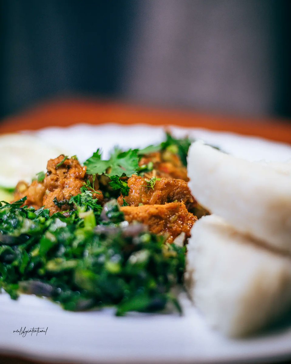 _munyaofelix's tweet photo. Si pork huwa tamu
Prepped and shot by me
#foodhour #pork #kenyanfood #foodblogger #homemade https://t.co/iAR1wwjwvH