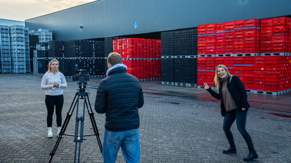 Sneak peek 👀 behind the scenes @ ViceVersa Koel&amp;Vries  Transport #Reference #happycustomer